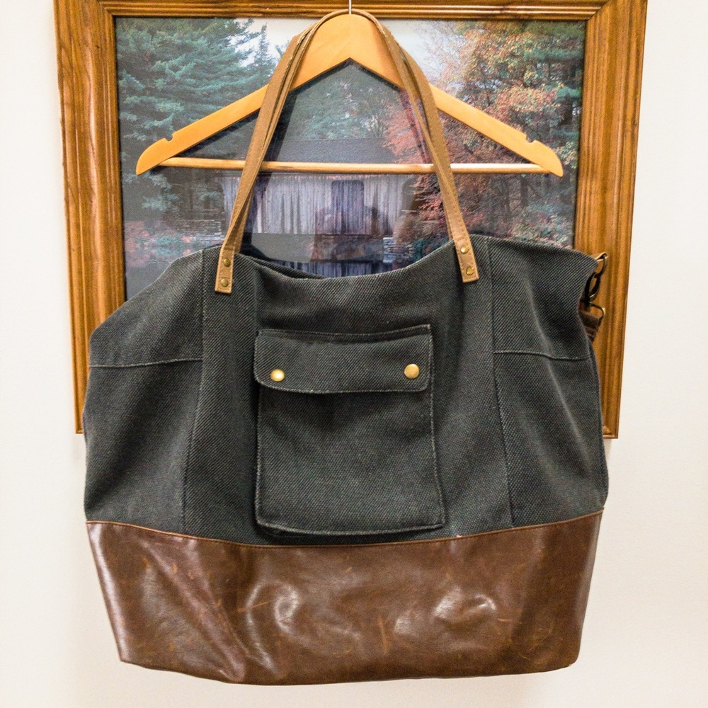 Mossimo Supply Co. duffle bag